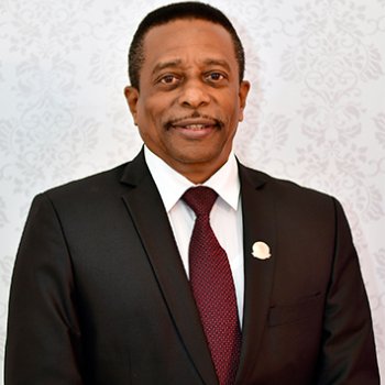 Dr. Humberto Rodríguez Ramos