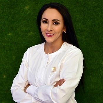 Dra. Martha Fernández Bowen